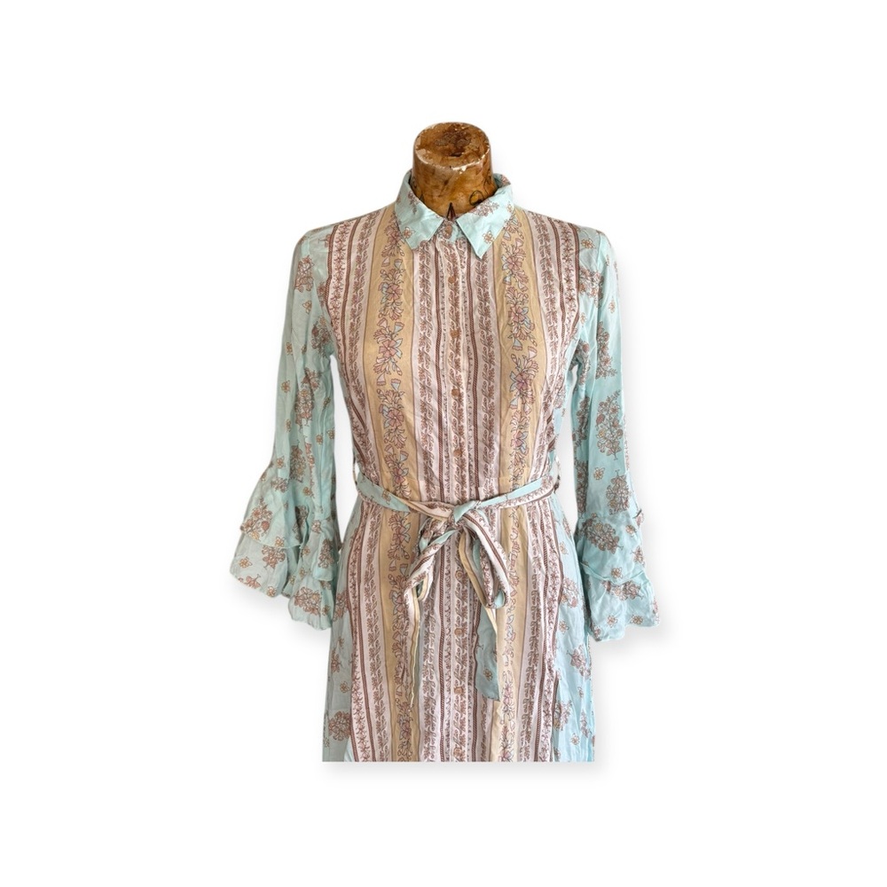 AURA maxi dress blue cream chic floral pastels - Picture 2 of 13